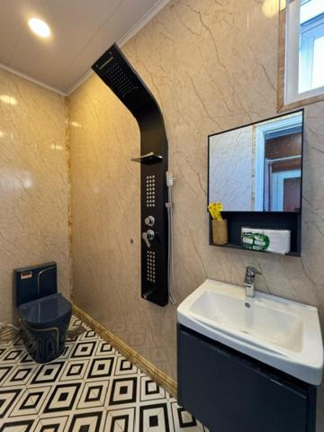 An Chi Hotel Ho Chi Minh City Bagian luar foto